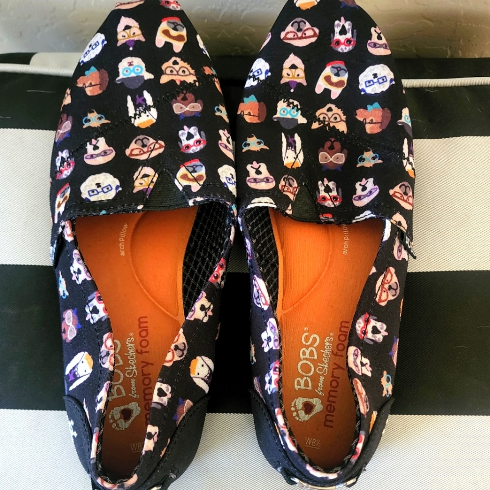 Sketchers BOB'S, Dog print Slide-Ons, Size 8 1/2W